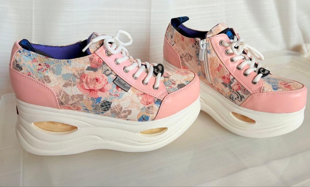 YOSUKE 花柄厚底シューズ　スニーカー