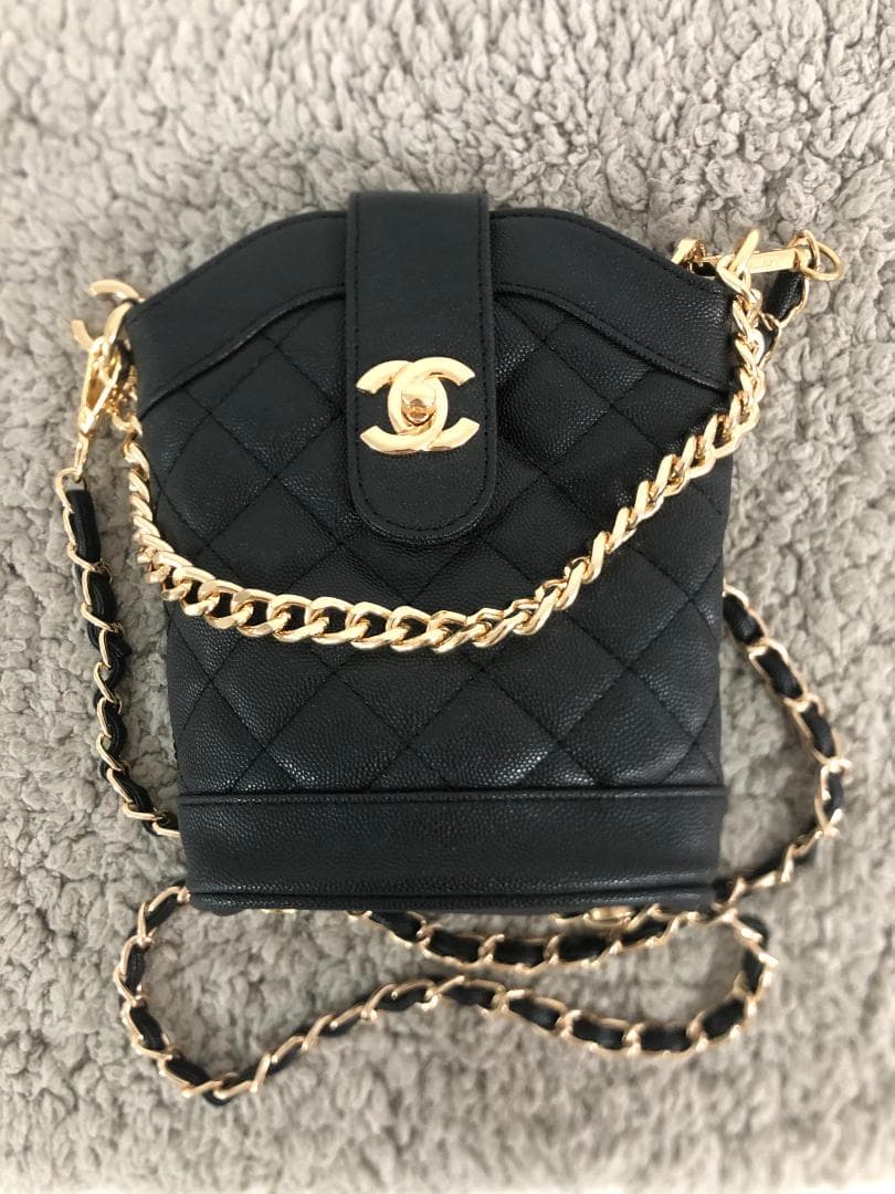 ノベルティ　VIP　ショルダーバッグ　2waysバッグ ブラック　おしゃれ