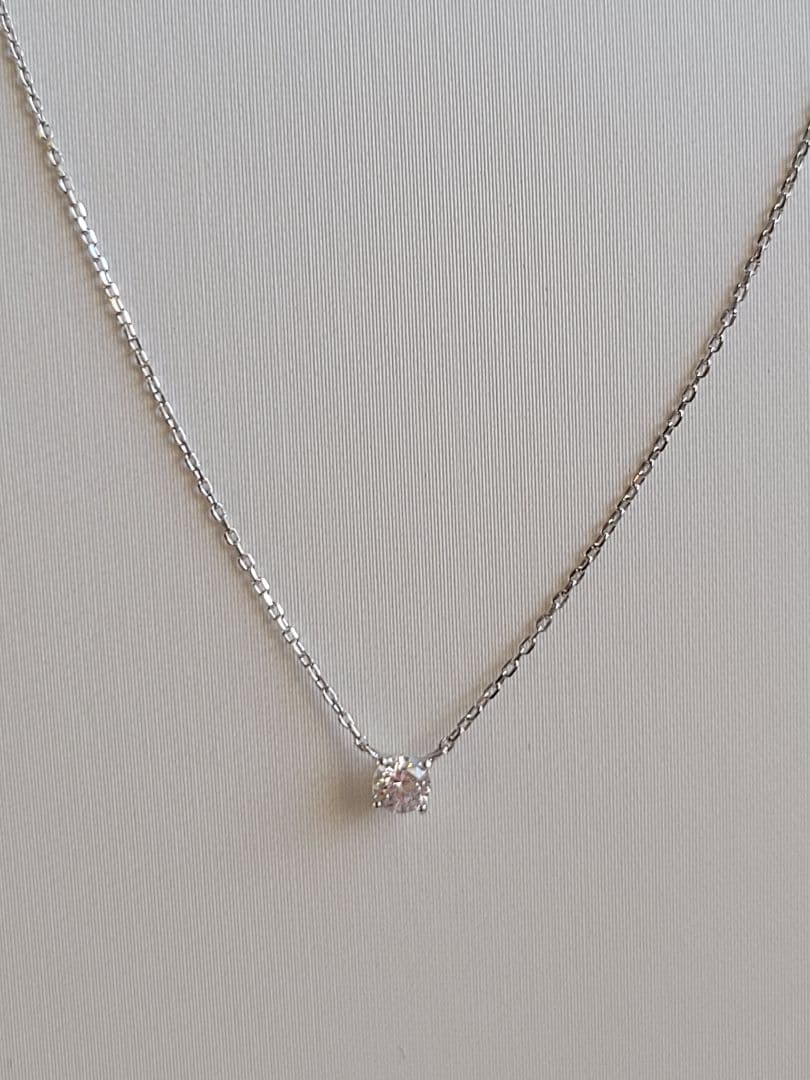 美品★4℃ K10 WG ジルコニア ネックレス ペンダント ゴールド