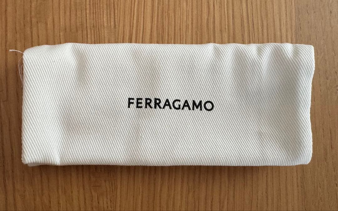 FERRAGAMO ネクタイピン (シルバー)