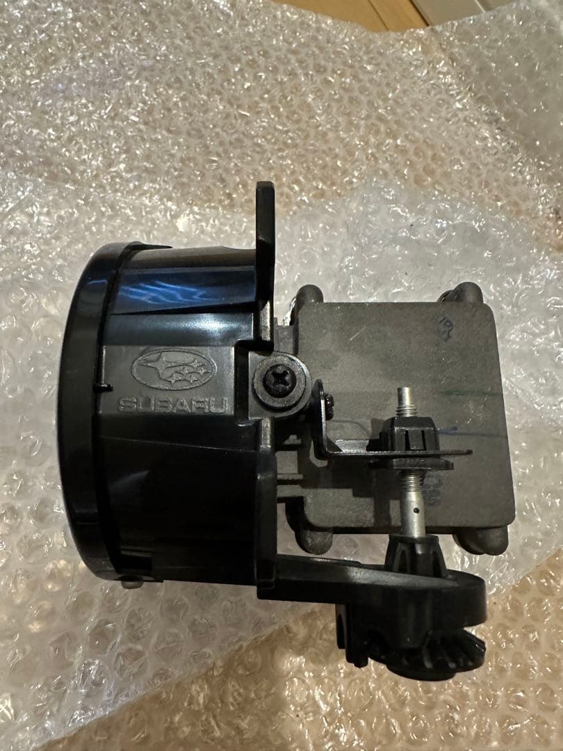 週末セール！スバル　LEDフォグランプ　イエローホワイト切替式