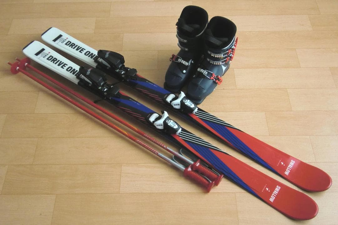 ■■12月・1月限定■送料無料■ジュニアスキーセット■板130靴23-23.5■