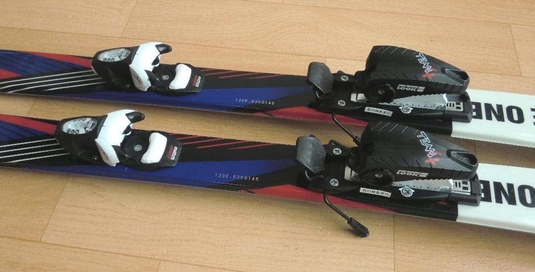 ■■12月・1月限定■送料無料■ジュニアスキーセット■板130靴23-23.5■