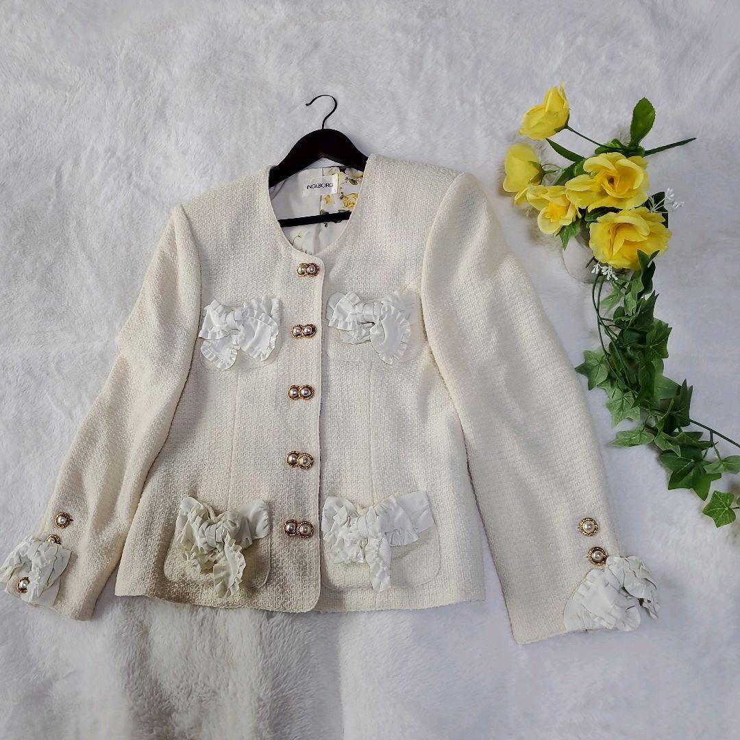 インゲボルグ　ツイードノーカラージャケット　パールボタン　リボン　花柄　リボン