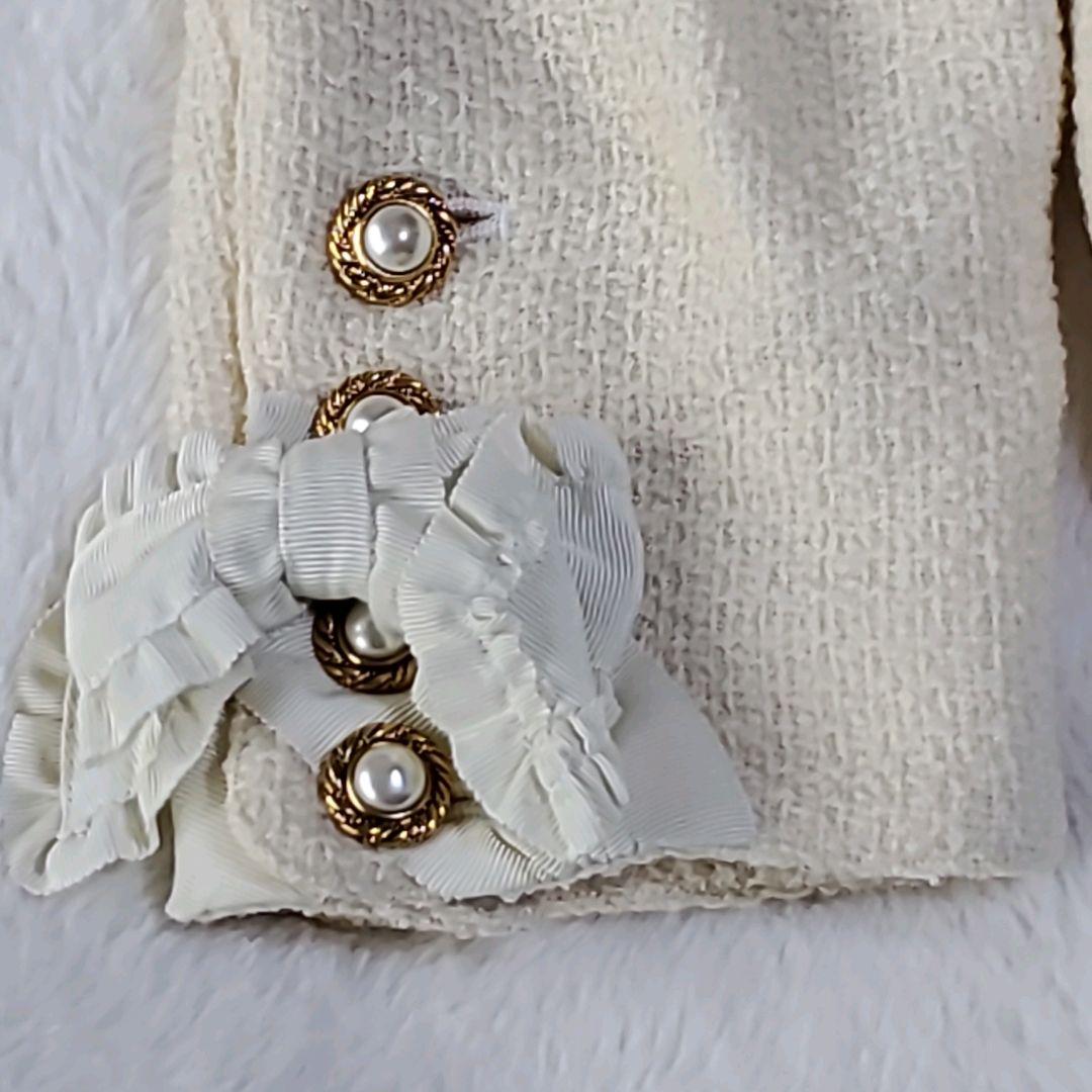 インゲボルグ　ツイードノーカラージャケット　パールボタン　リボン　花柄　リボン