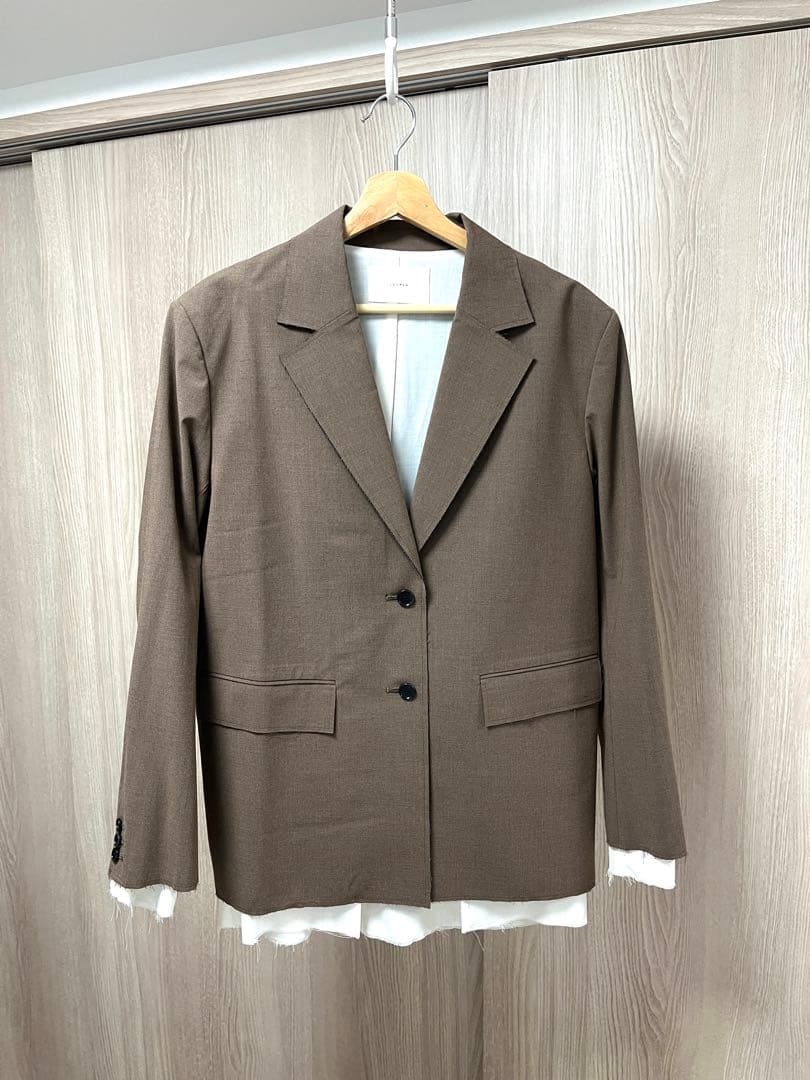 louren ローレンcutoff tailored jacket