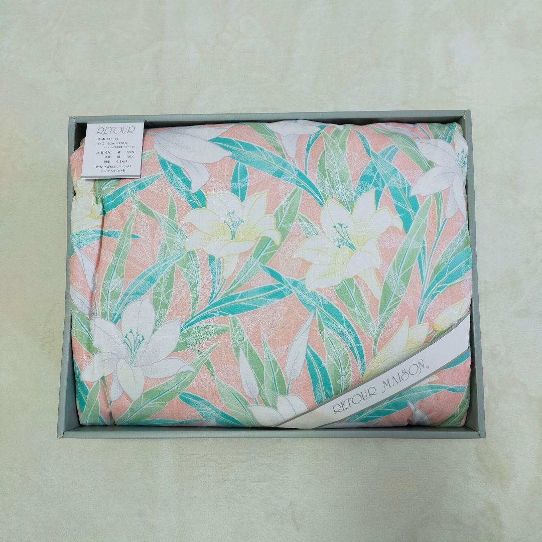 未使用品　日本製　中綿シルク100%　0.8kg　真綿布団　肌掛け布団