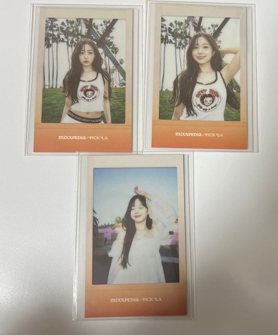 NMIXX miXXPEDia PICK LA 写真集 へウォン ポラロイド