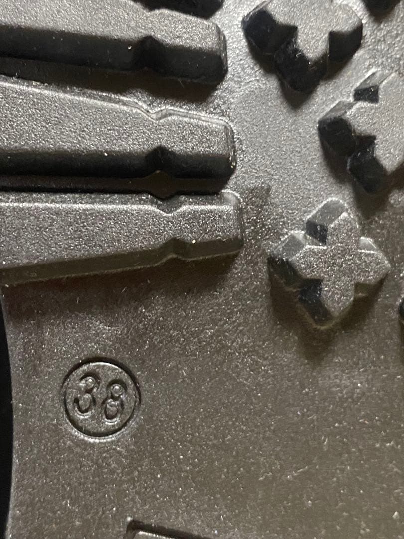 ENESS エネス　チロリアンシューズ　2025年秋冬　革靴