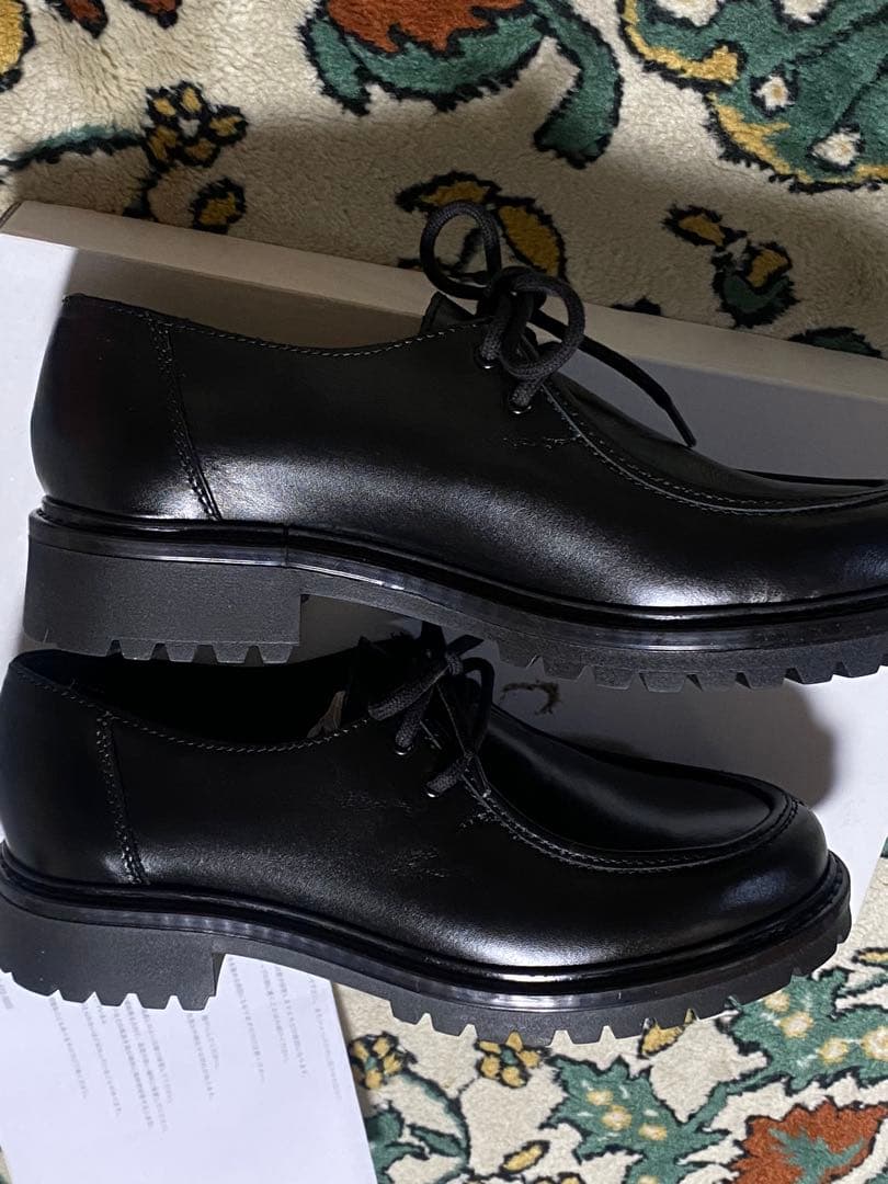 ENESS エネス　チロリアンシューズ　2025年秋冬　革靴