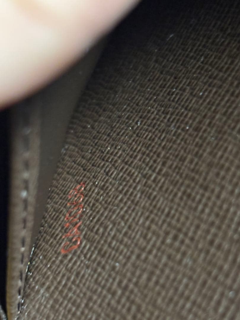 ルイヴィトンLOUIS VUITTON ダミエ 長財布