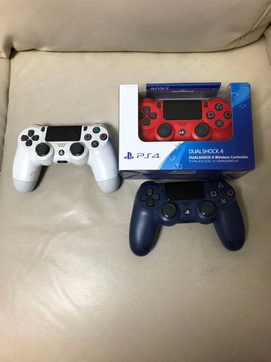 PS4 本体 ホワイト500GB CUH-2100A 新品コントローラー&おまけ