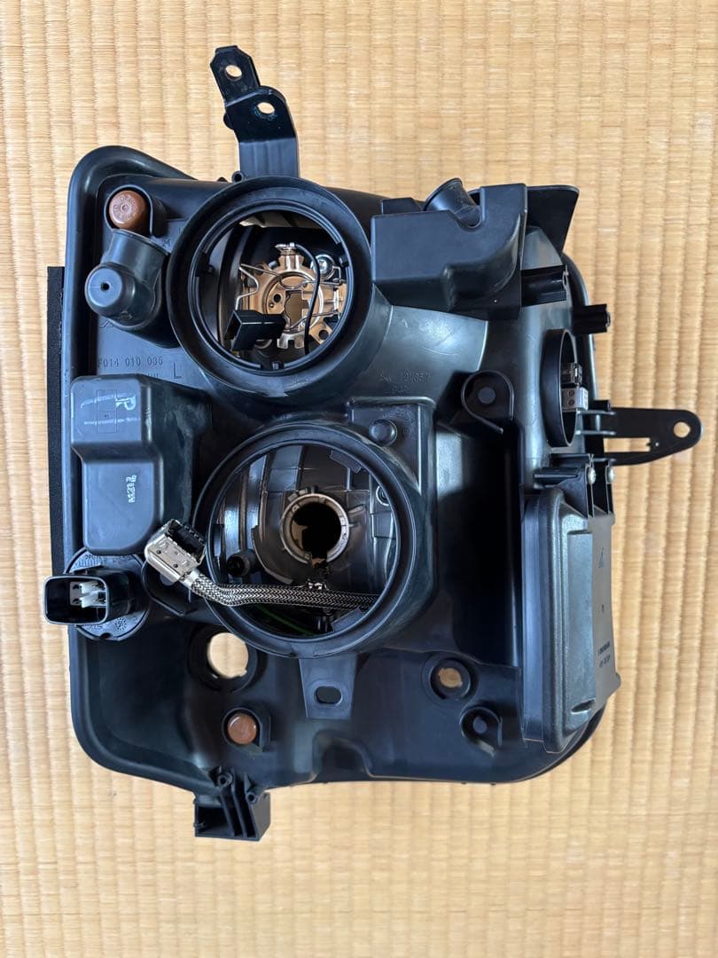 DV17 エブリィ 左ヘッドライト