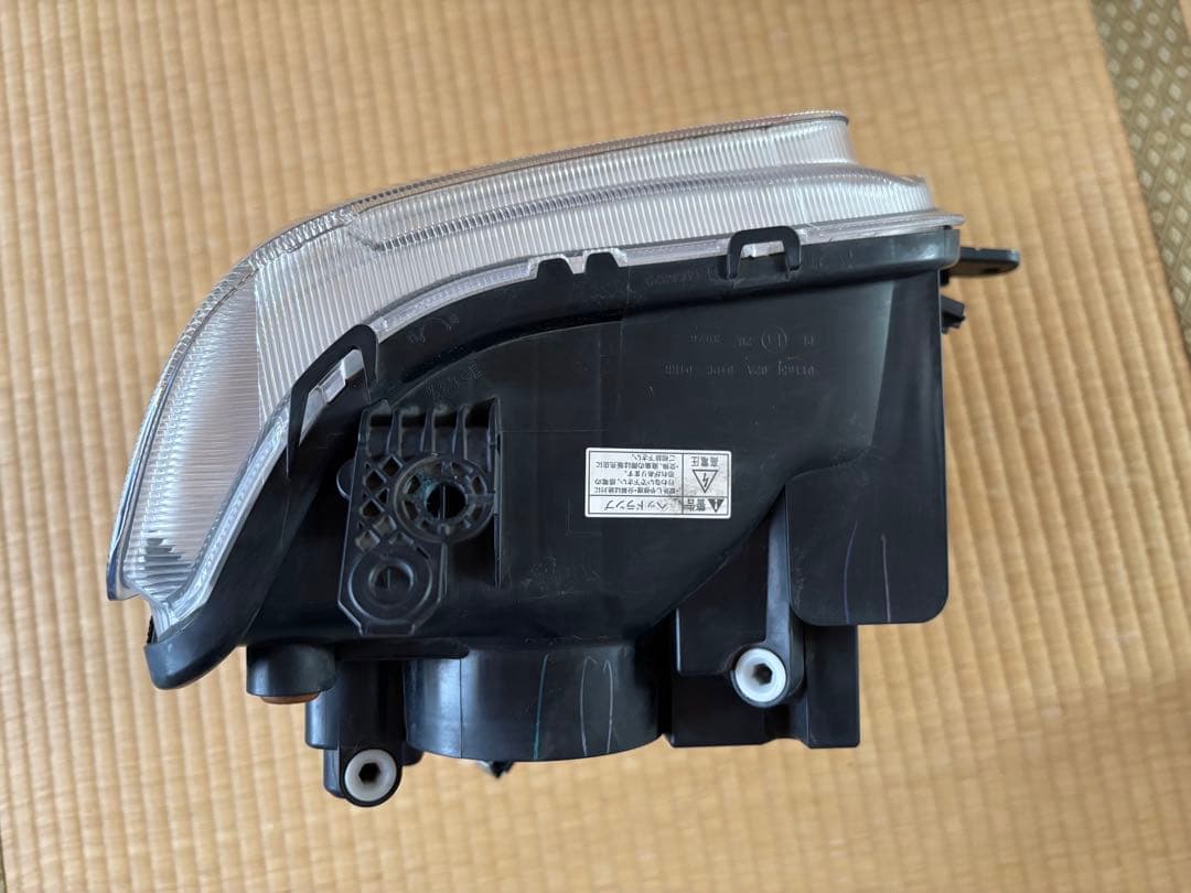 DV17 エブリィ 左ヘッドライト