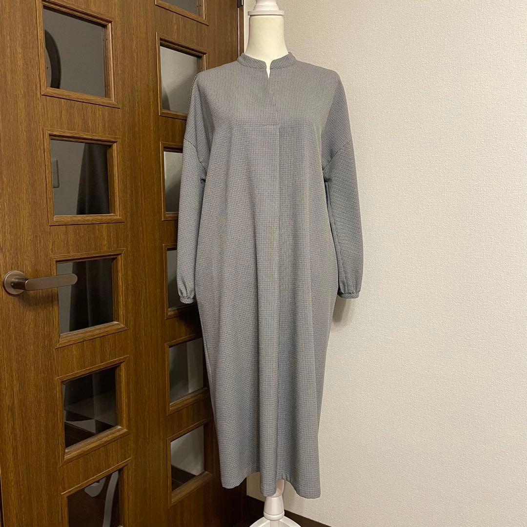 レリアン　タグ付新品未使用　ブールジュ　ワンピース　ライトグレー系