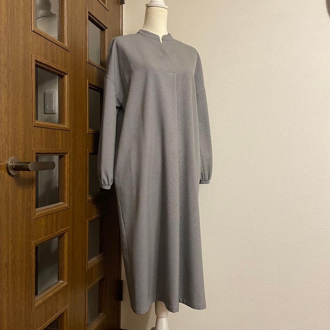 レリアン　タグ付新品未使用　ブールジュ　ワンピース　ライトグレー系