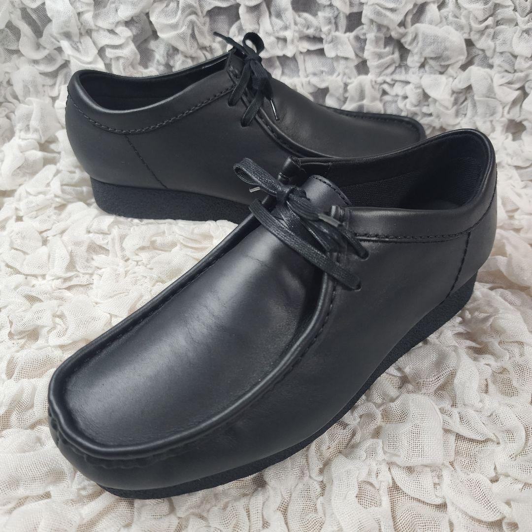 バトこし未使用 クラークス ワラビー エボ ウォータープルーフ レザー