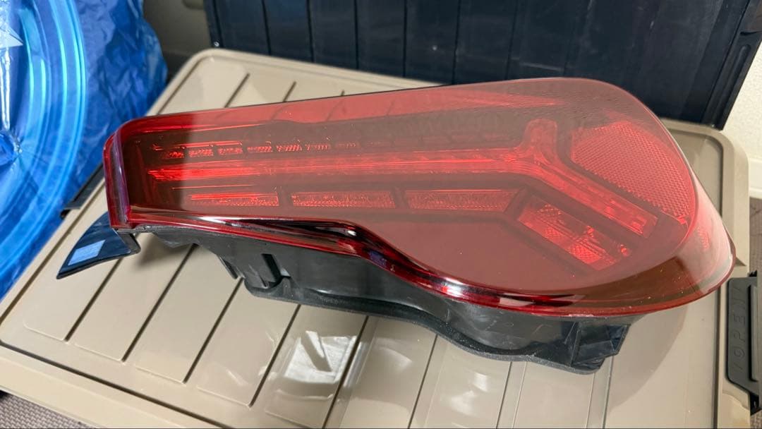 【希少】トムス　86 テールレンズ　TOM'S ZN6 書類、リレー付き