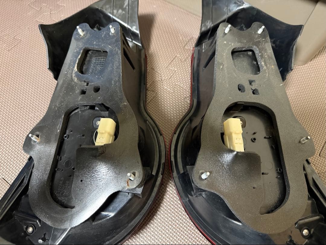 【希少】トムス　86 テールレンズ　TOM'S ZN6 書類、リレー付き