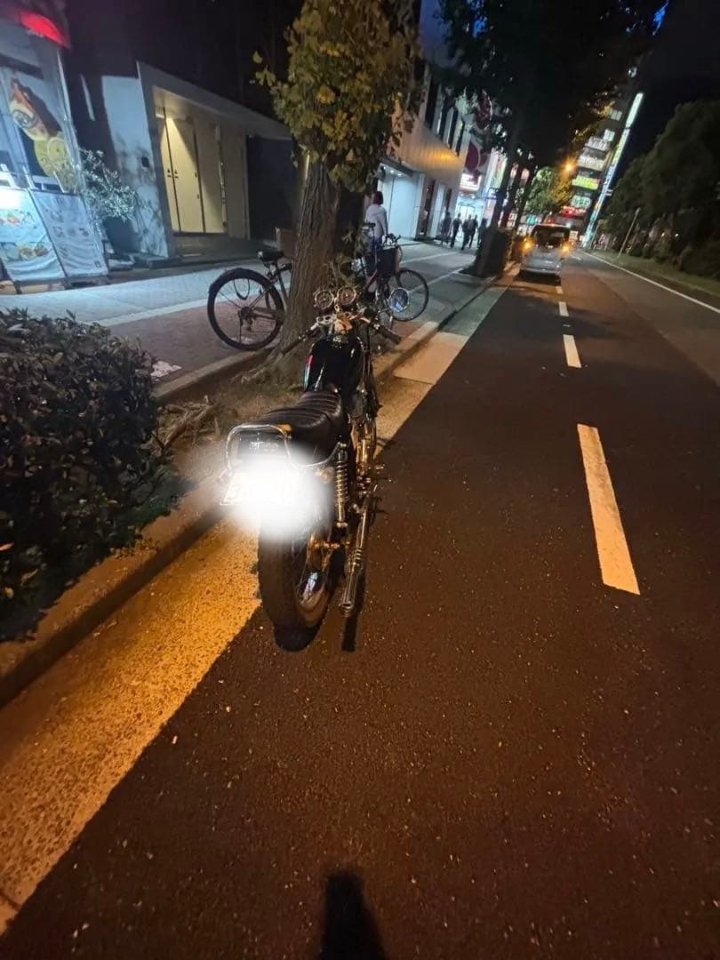 sr400マフラー　モーターロック69トランペットマフラー