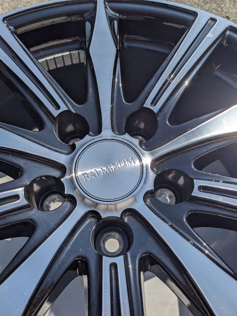 ブリジストン　バルミナ　１７インチ アルミホイール　アルファードなどに