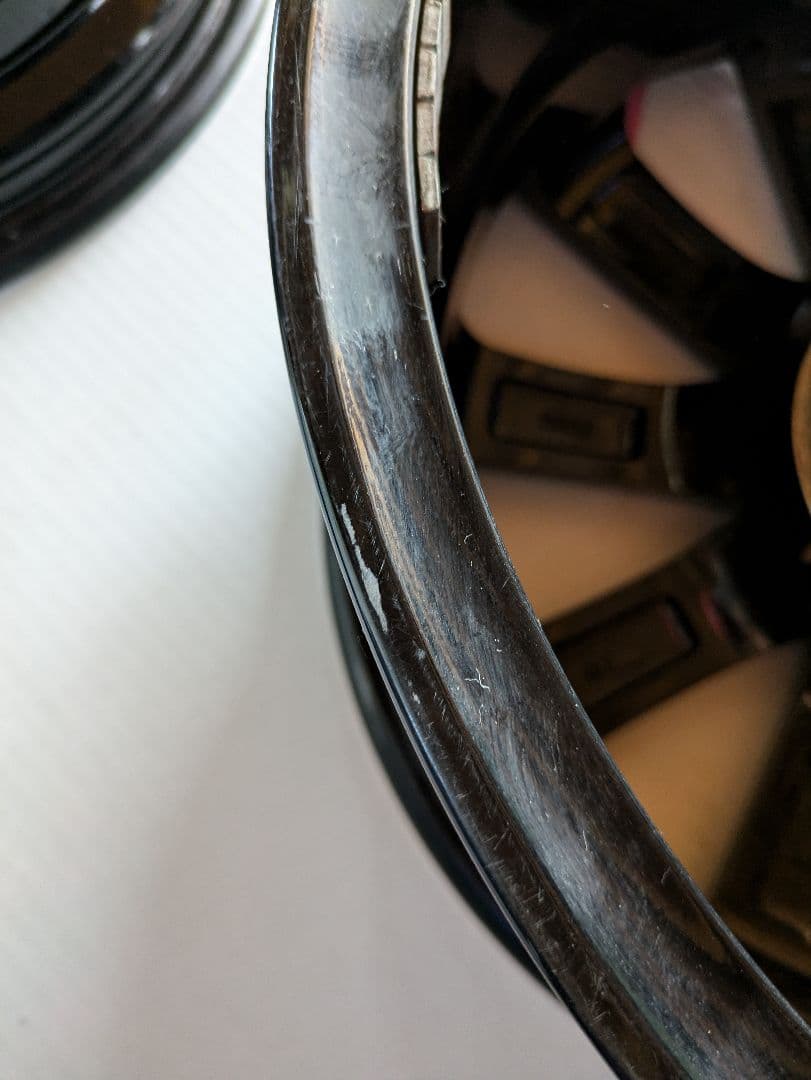 ブリジストン　バルミナ　１７インチ アルミホイール　アルファードなどに