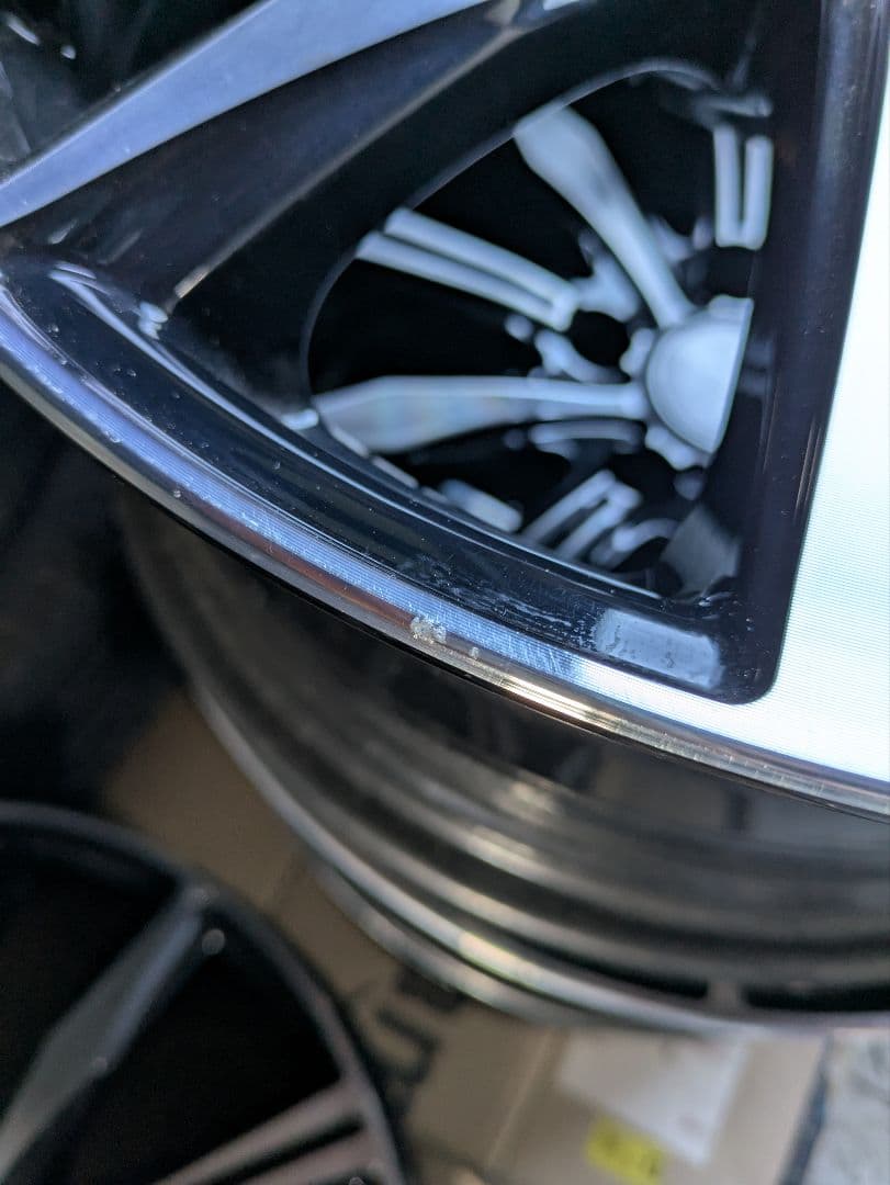 ブリジストン　バルミナ　１７インチ アルミホイール　アルファードなどに