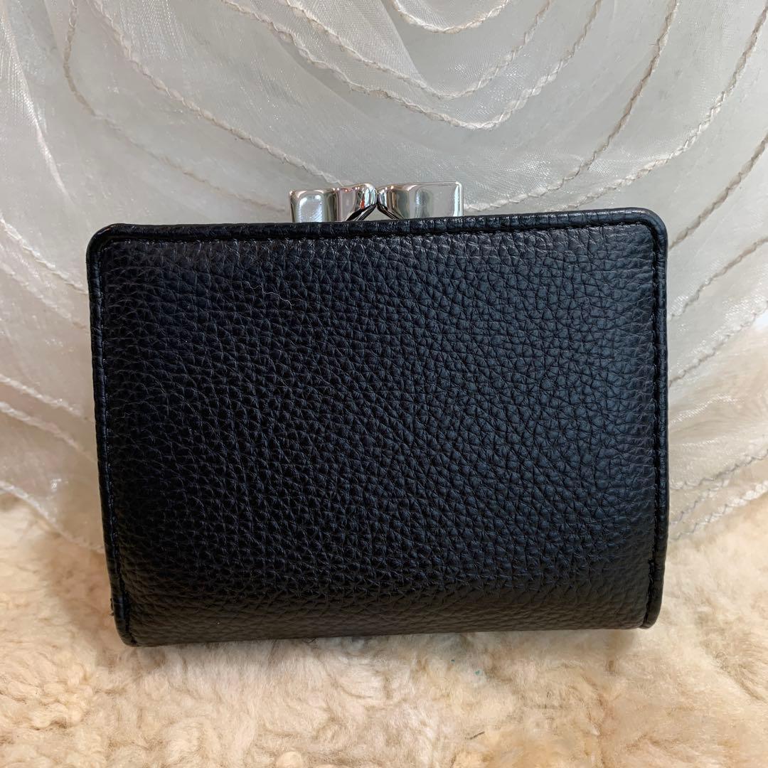 ☆未使用品☆Vivienne Westwood　三つ折り　コンパクト財布　がま口