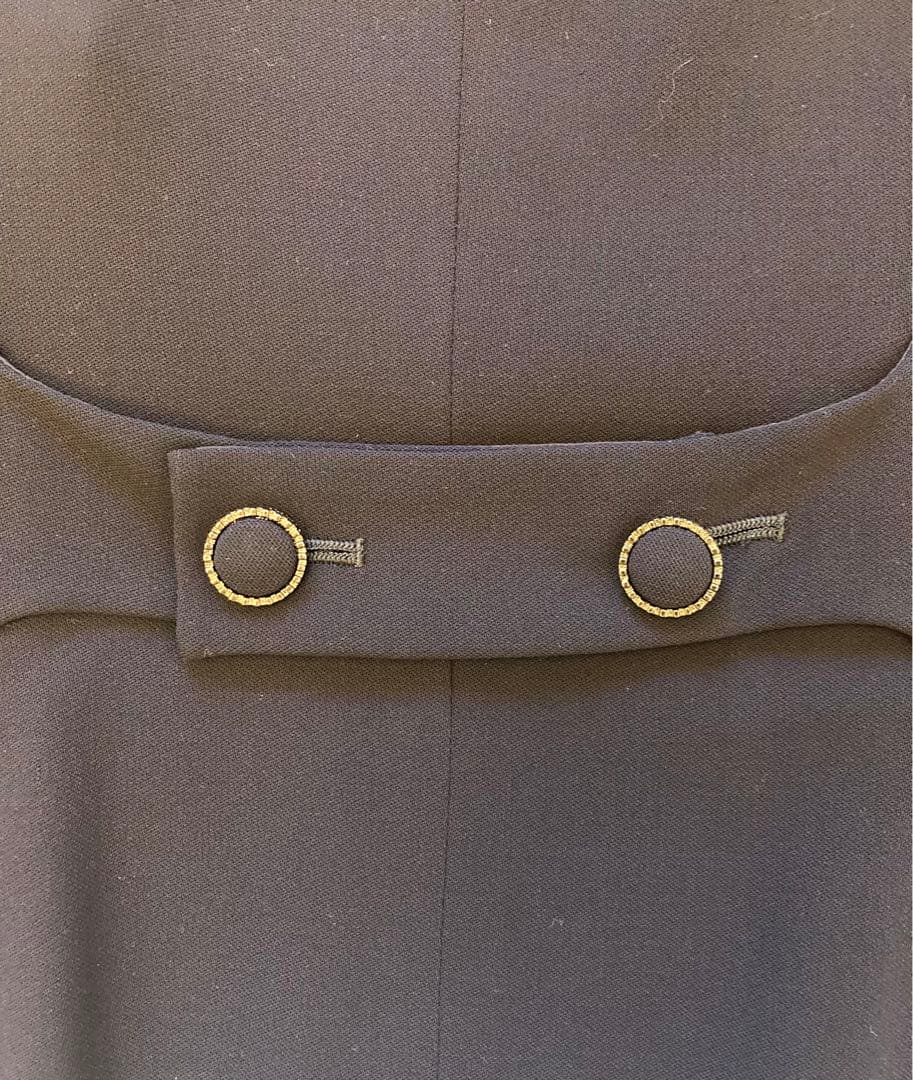 カールラガーフェルド　紺スーツサイズM