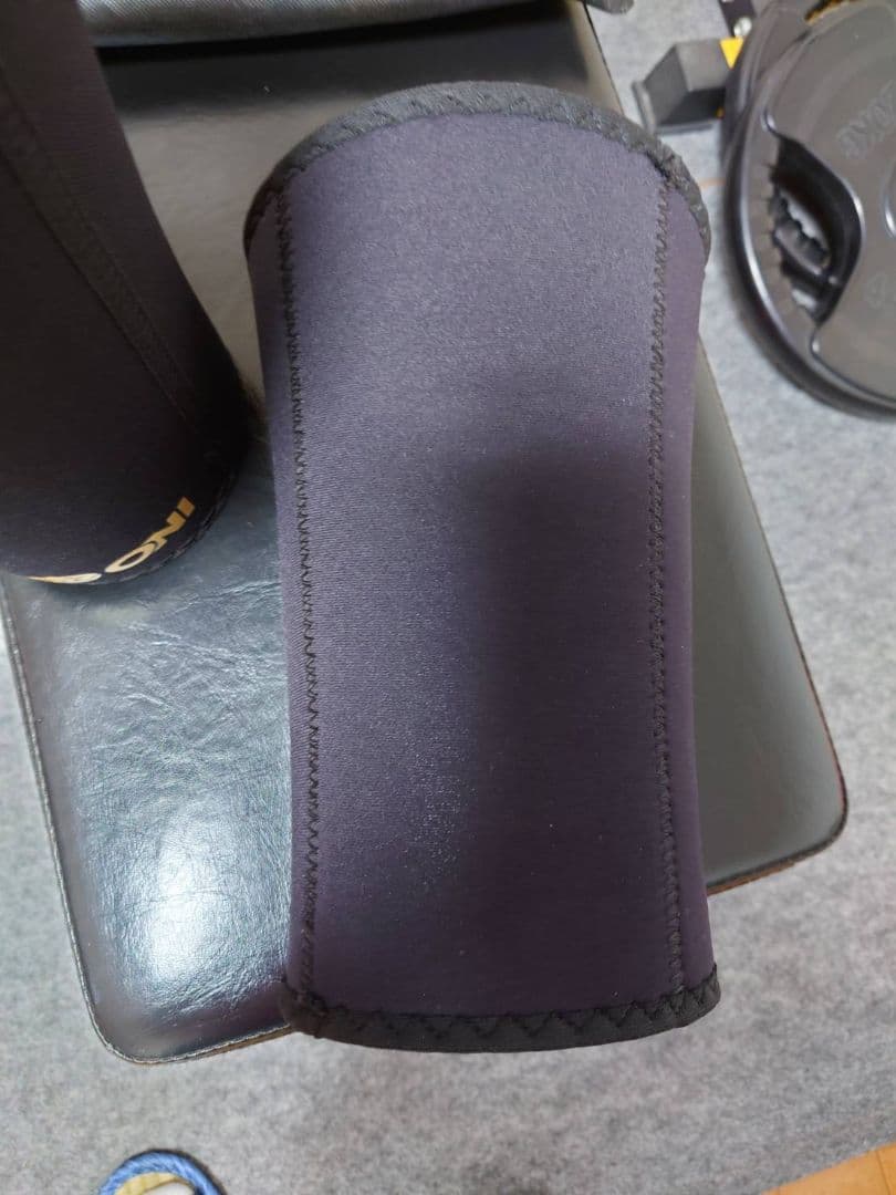 ONI 膝用ニースリーブ