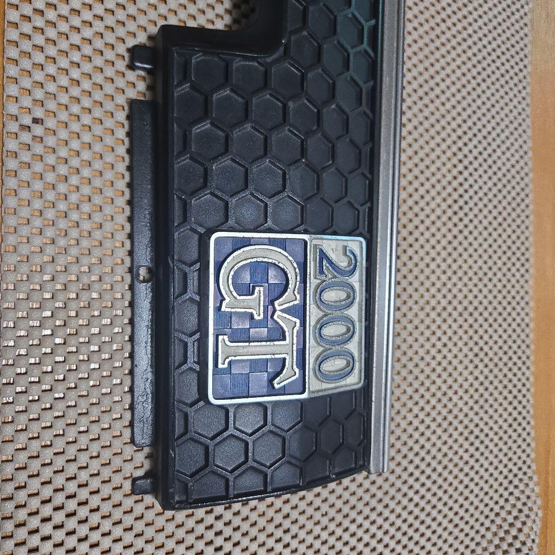 年末　値下げ‼️‼️ ハコスカ　2000GT　リアガーニッシュ