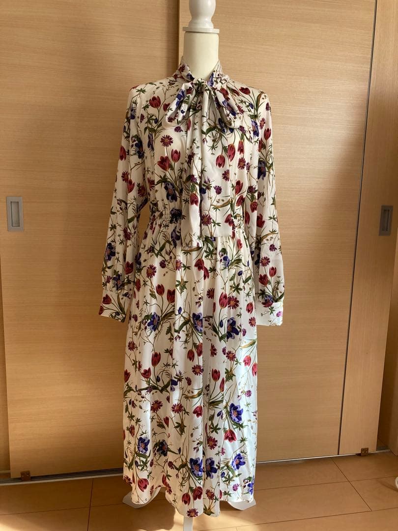 ☆annko☆ ロイスクレヨン＊花柄ワンピース