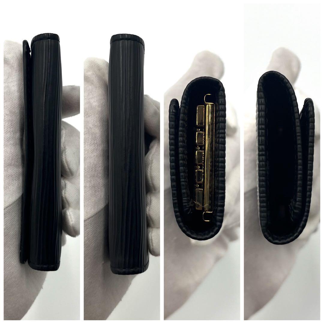 【美品】ルイヴィトン　ミュルティクレ4　エピ　キーケース　4連　ブラック