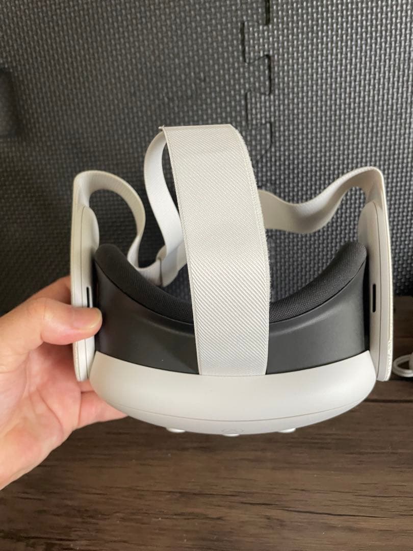 美品　メタクエスト 128G BOBOマウントディスプレイとは付属バッテリー付