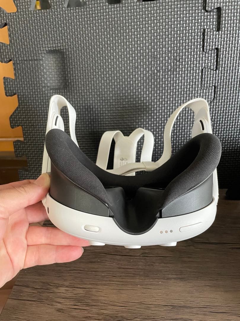 美品　メタクエスト 128G BOBOマウントディスプレイとは付属バッテリー付