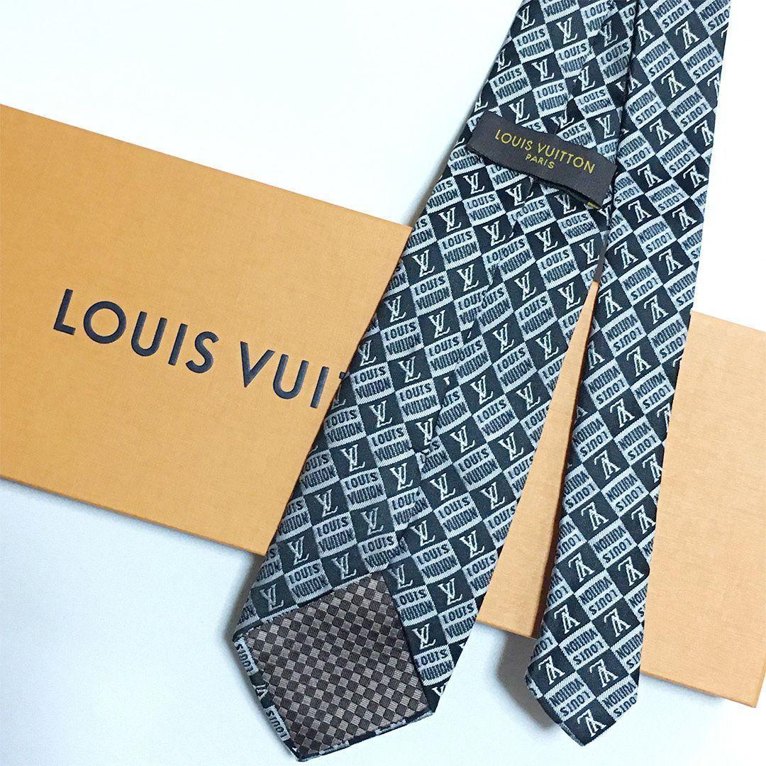未使用級 ルイヴィトン Louis Vuitton ネクタイ シル LV柄