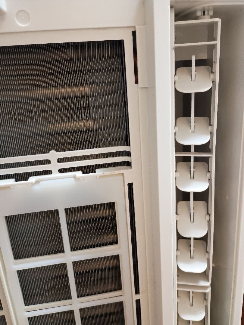 コロナ 窓用エアコン CW-F1621