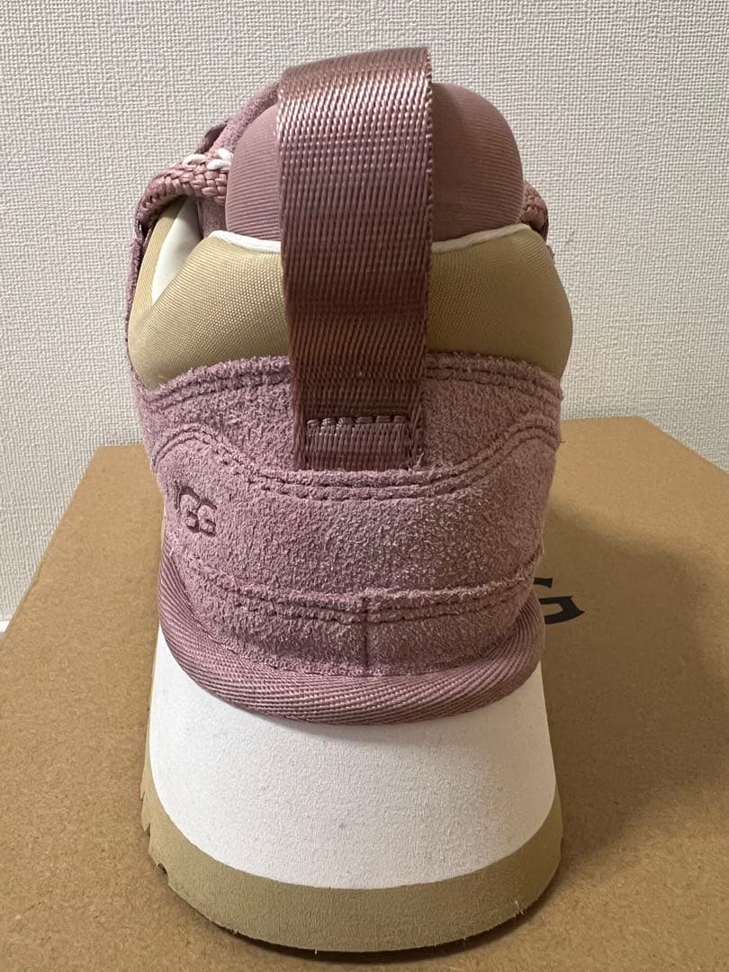 UGG 厚底スニーカー ピンク