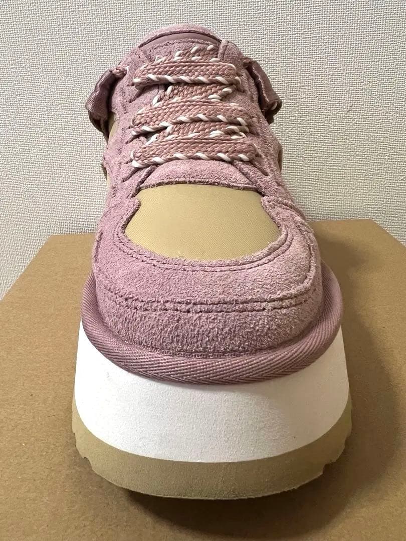 UGG 厚底スニーカー ピンク
