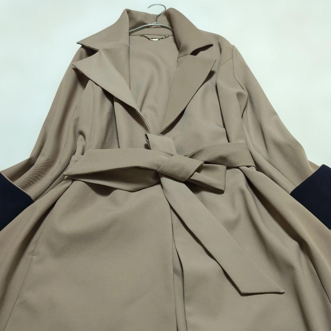 完売品✨【ジェンヌ】オードリーフレアトレンチコートM バイカラー　21AW