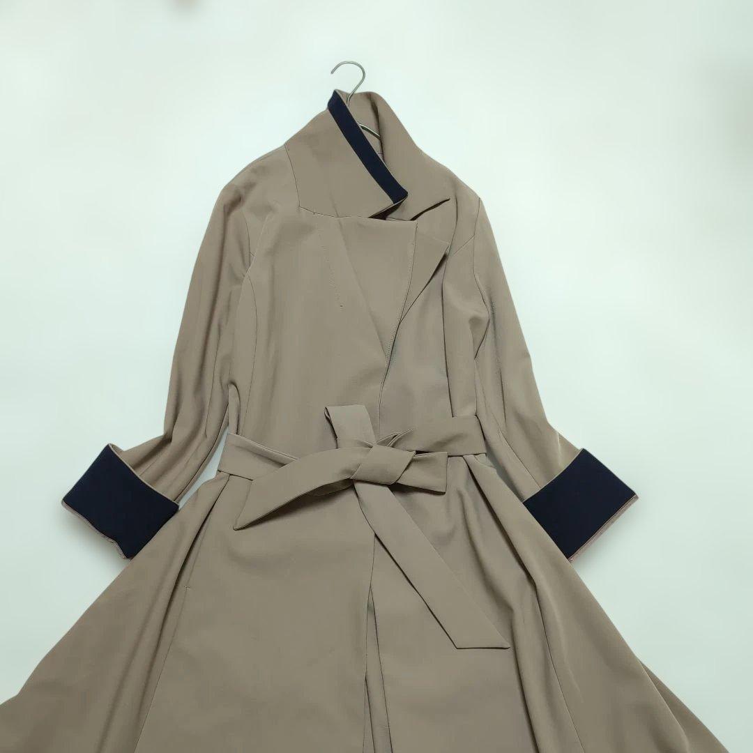 完売品✨【ジェンヌ】オードリーフレアトレンチコートM バイカラー　21AW