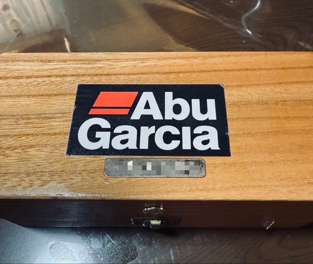 0310！！AbuGarciaアンバサダー 2500CDL 24金