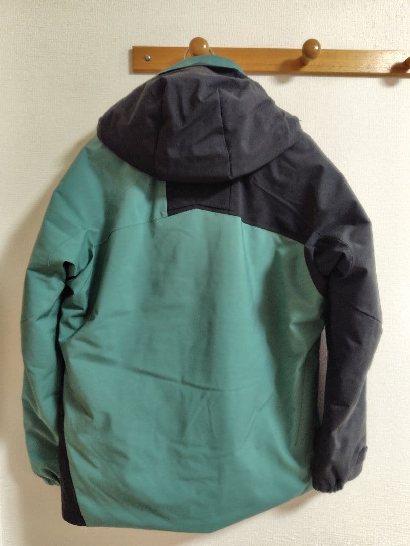 DESCENTE スキーウェアセット 緑/赤