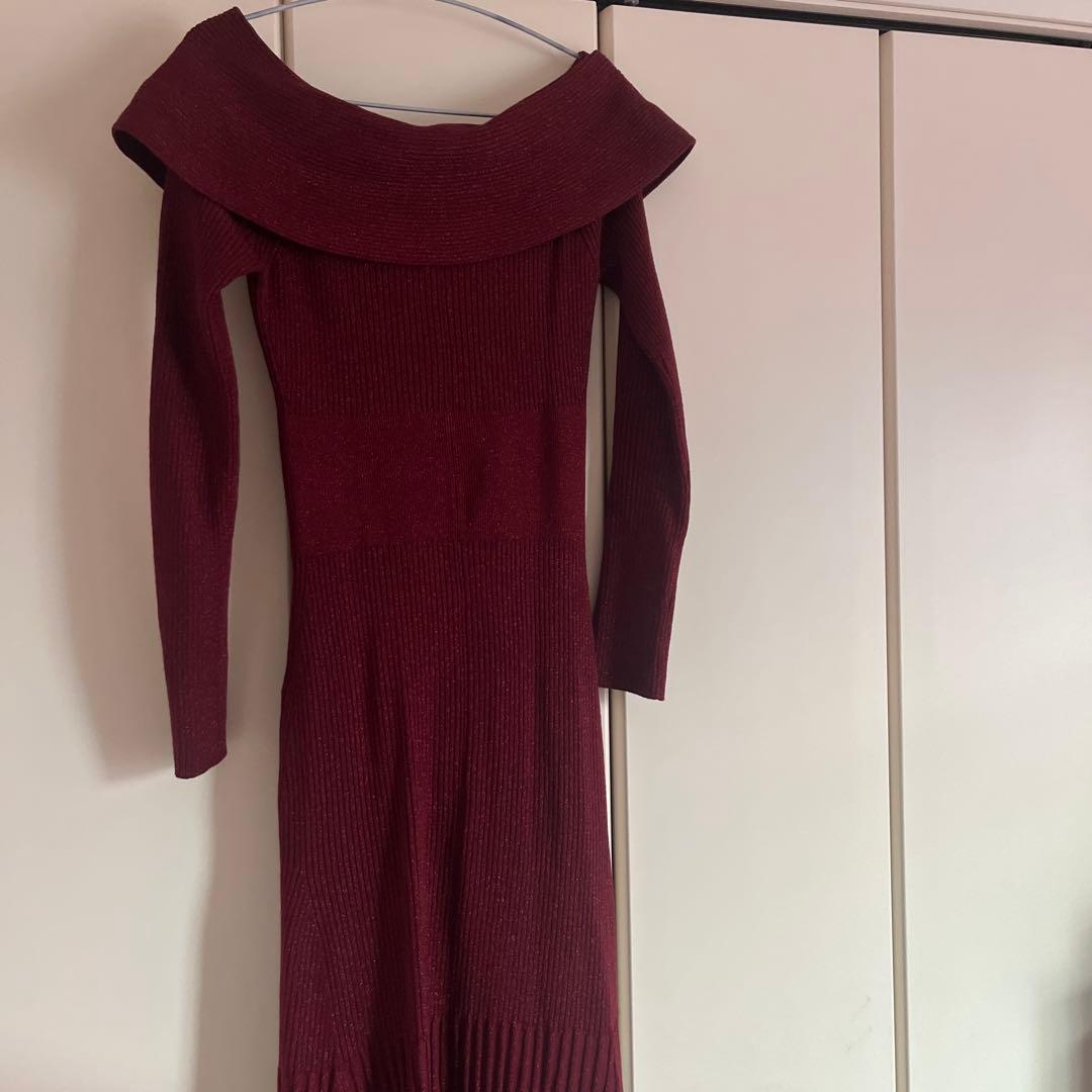 shidel オフショルニットワンピース　バーガンディ　フリーサイズ