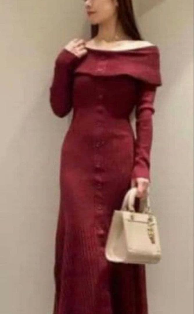 shidel オフショルニットワンピース　バーガンディ　フリーサイズ