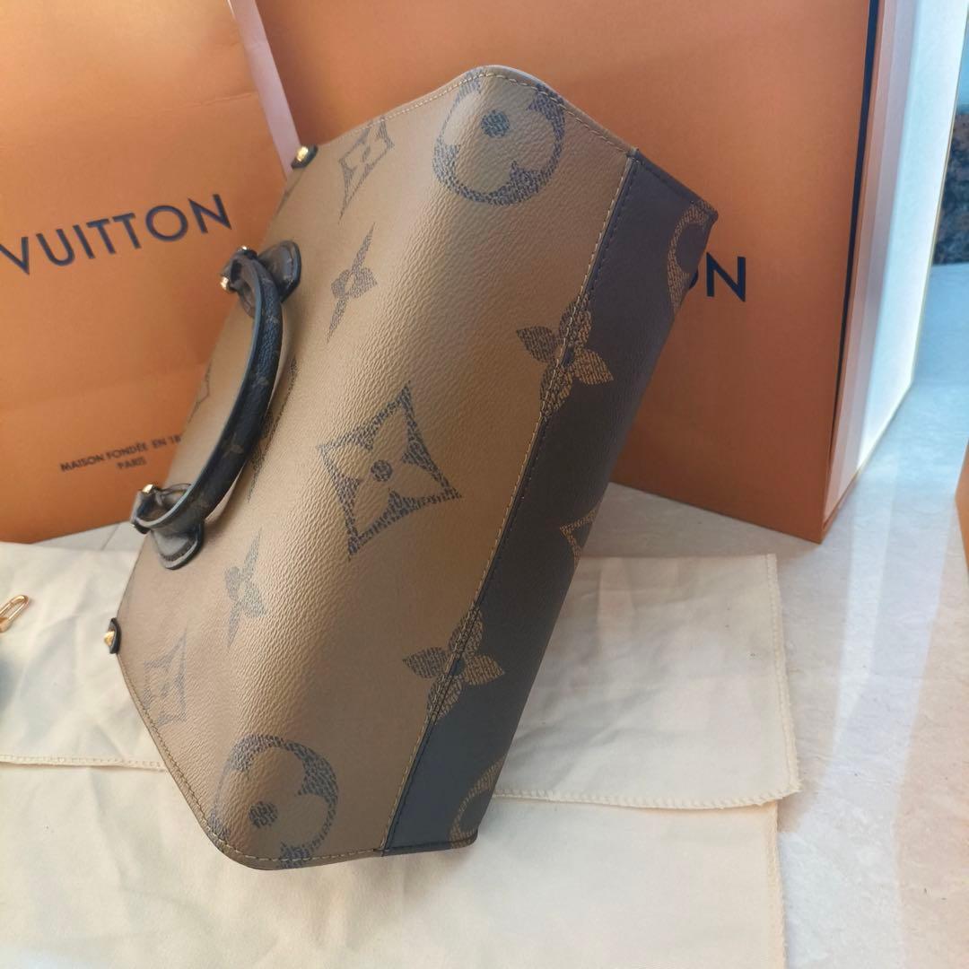 ゴールド金具 ショルダー ハンドバッグ M46373