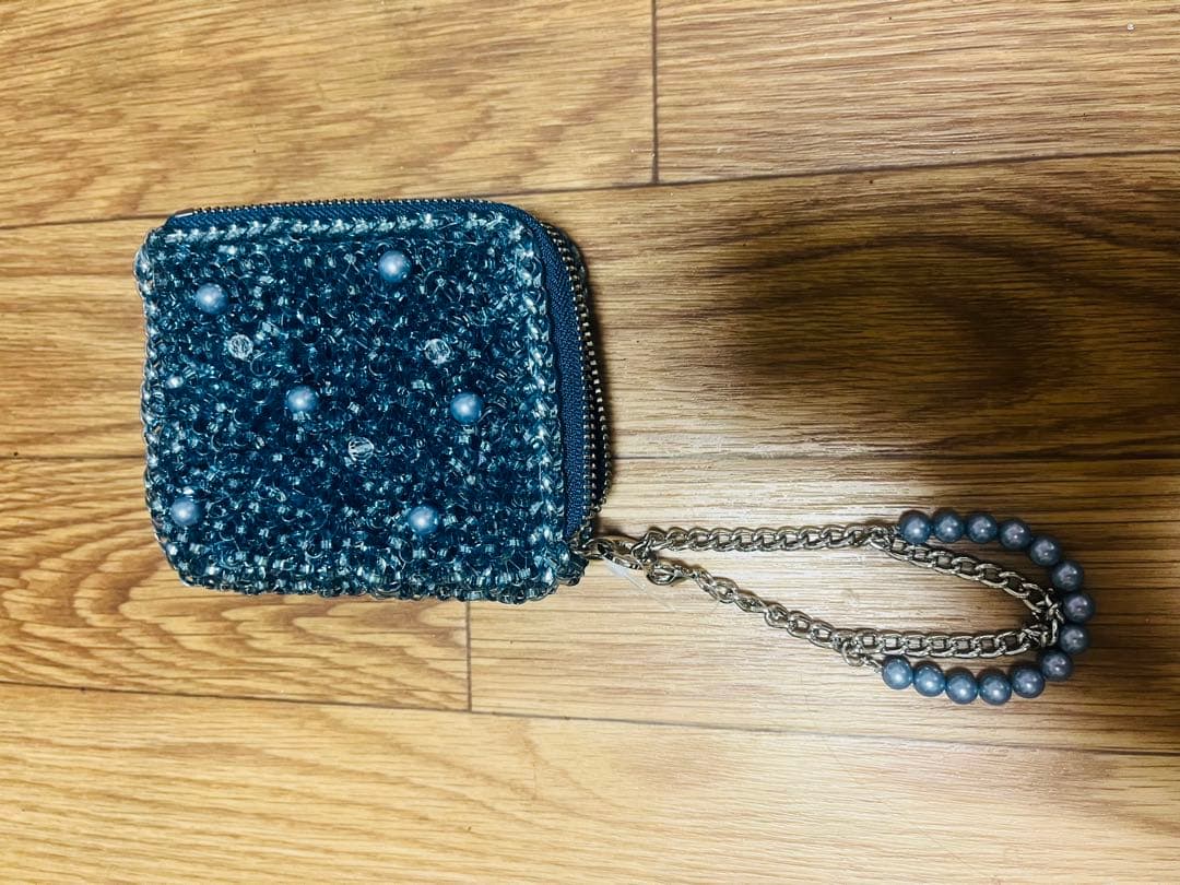 ANTEPRIMA ミスクリオパール ラウンドウォレット (サファイア)