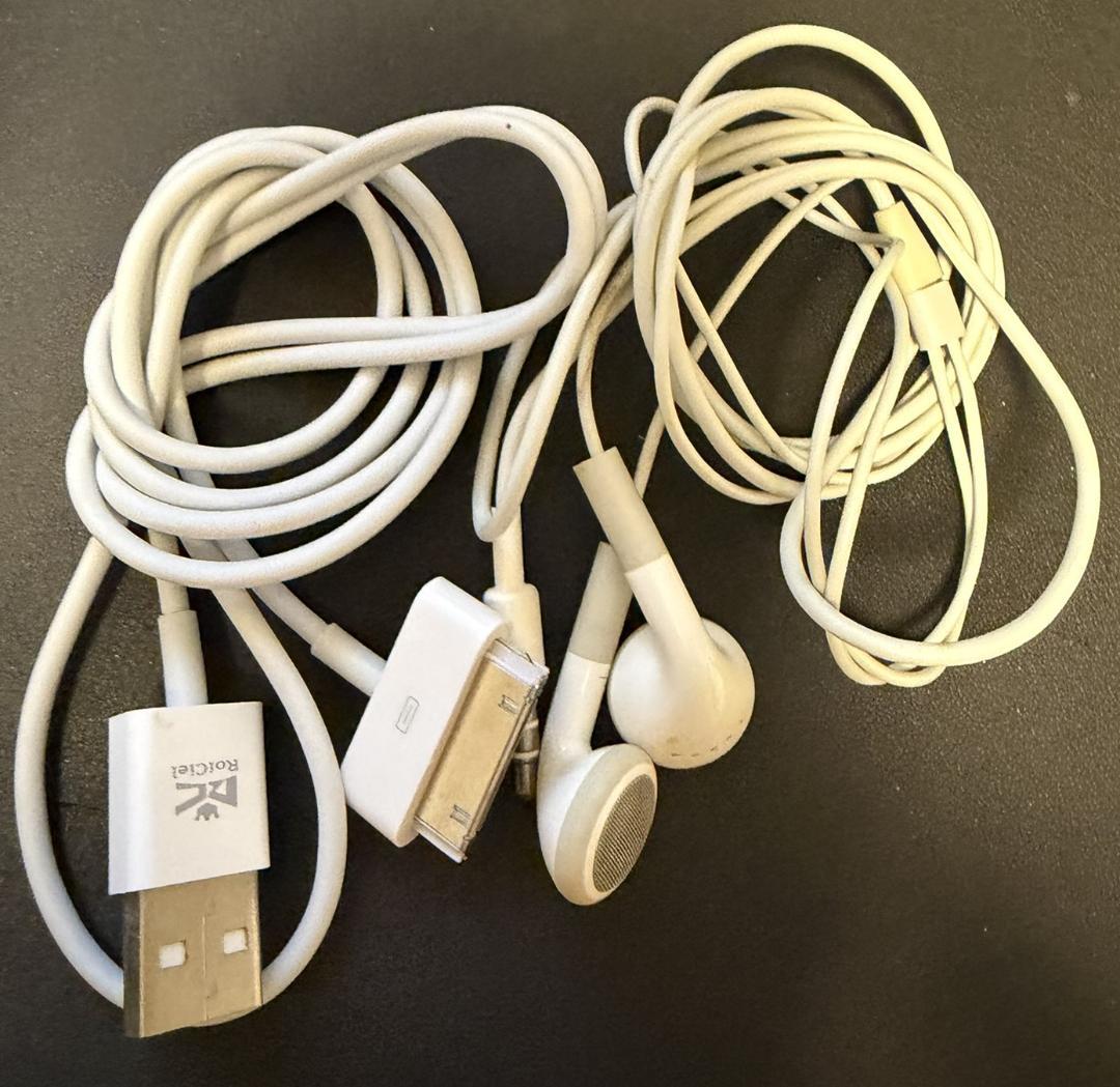 ジャンク★ iPod classic 30GB MA444J