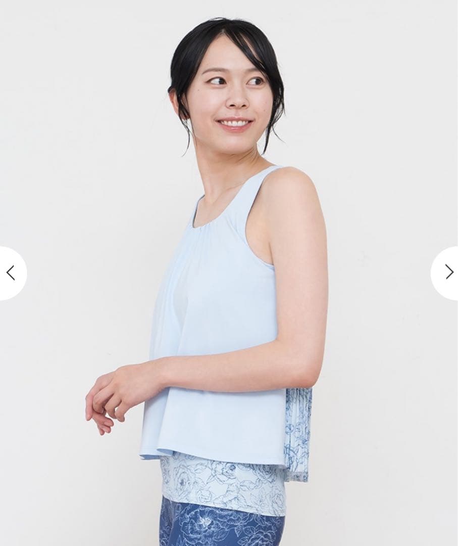 新品【SUKALA】ブルーミングフラワー　プリーツタンク　タンクトップ　ヨガ　S