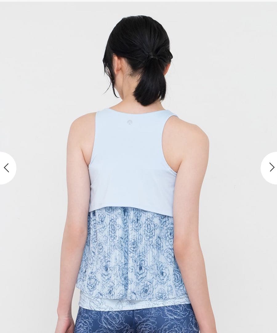 新品【SUKALA】ブルーミングフラワー　プリーツタンク　タンクトップ　ヨガ　S